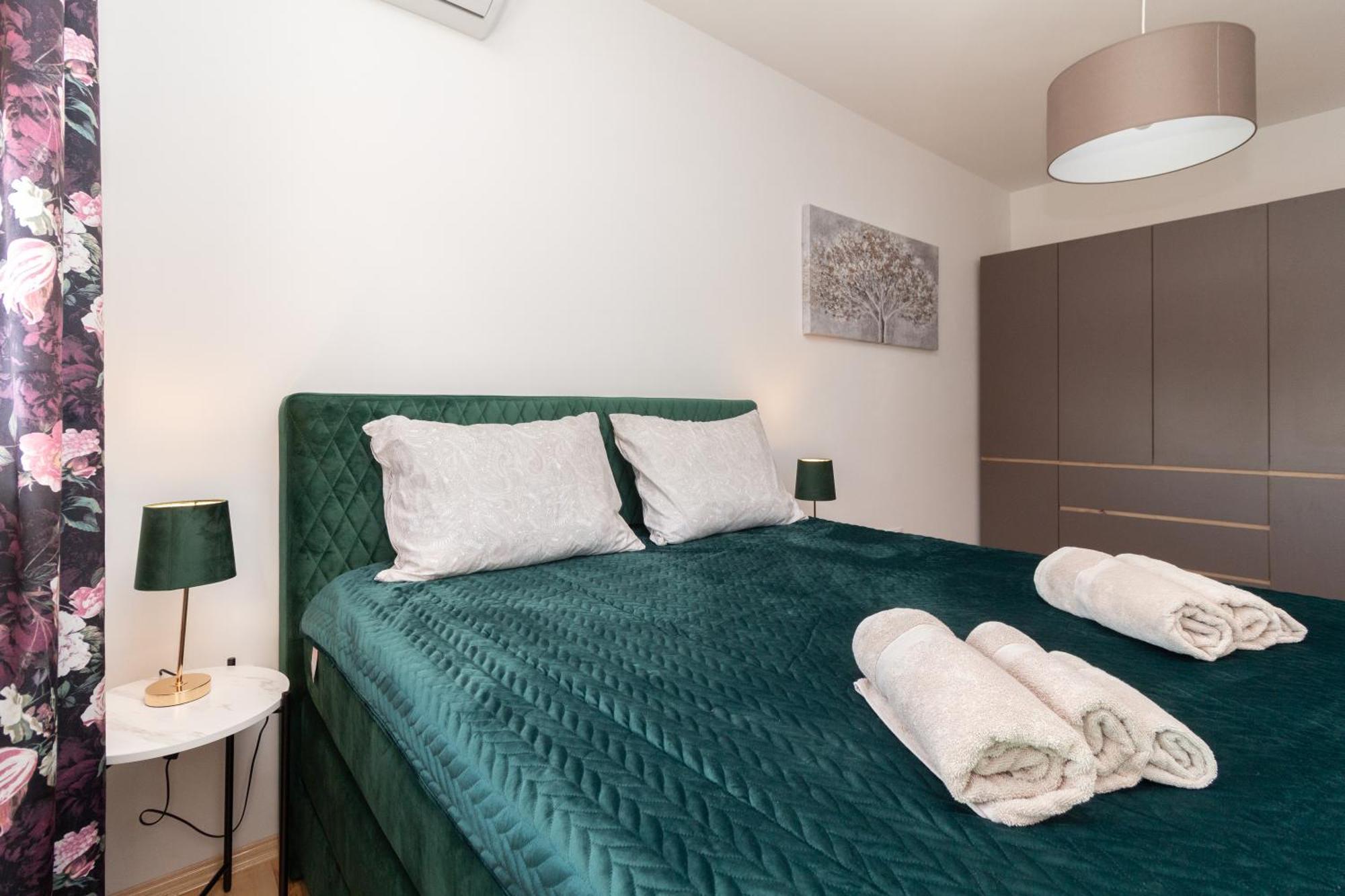 פריבלאקה Modern And Spacious Apartment Helena Near The Beach מראה חיצוני תמונה